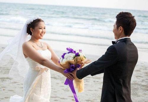 梦见前男友结婚