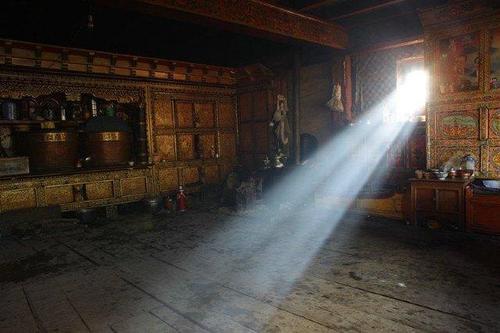 梦见太阳照进屋子里