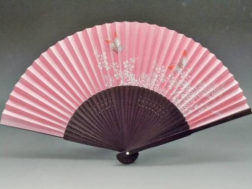 梦见扇子