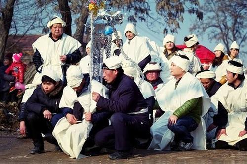 孕妇梦见棺材出殡