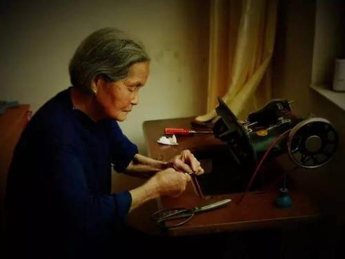 梦见缝补
