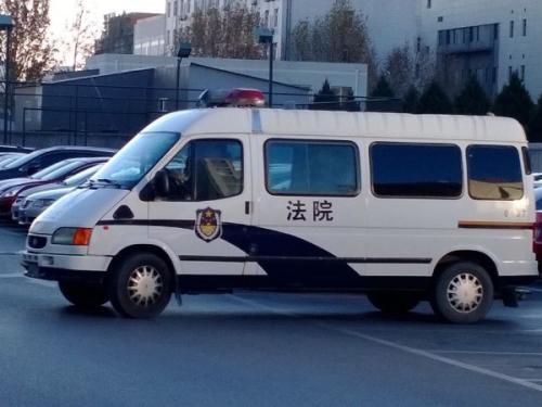 梦见囚车
