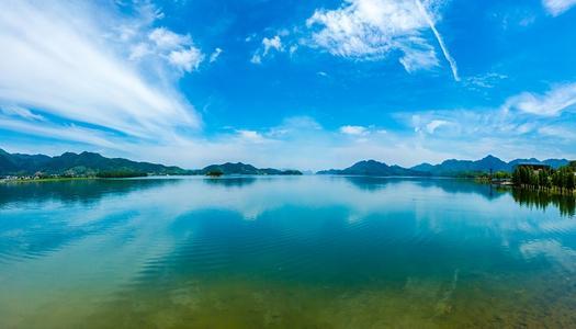 孕妇梦见湖水