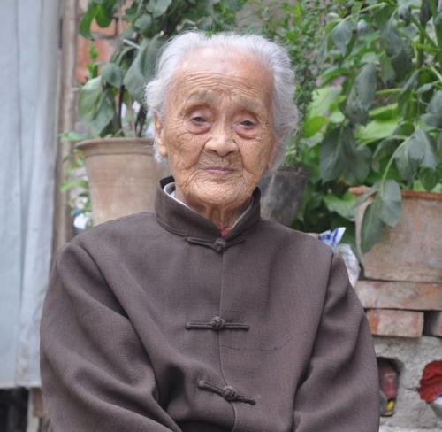 梦见高寿老人