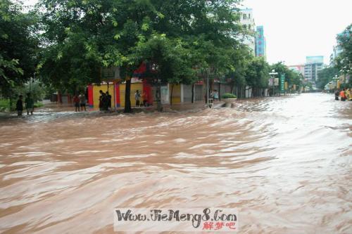 孕妇梦见发洪水