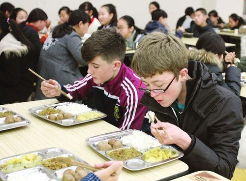 梦见食堂
