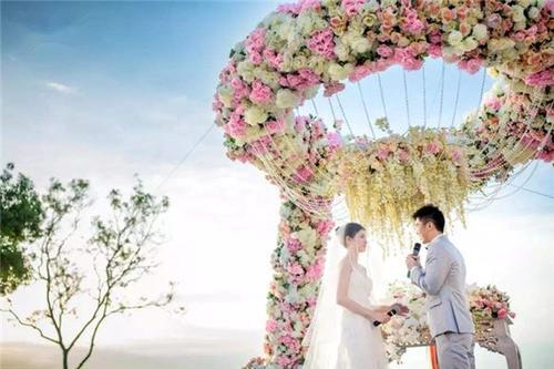 梦见自己跟女朋友结婚 梦见自己跟女朋友结婚