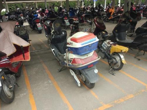 梦见电动车被人开走