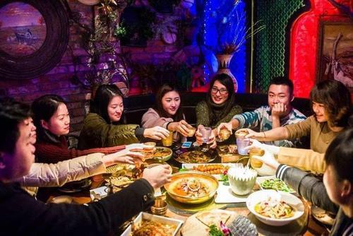 梦见与家人聚会