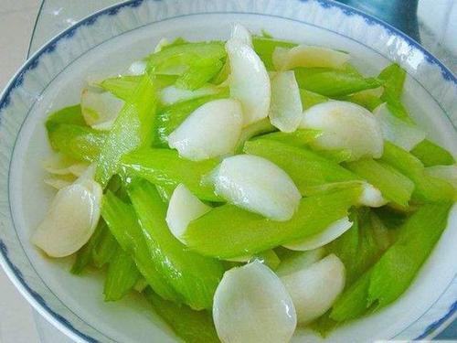 梦见为事情烦恼