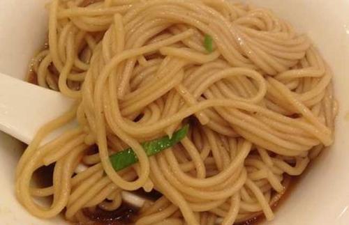 梦见死人吃面条