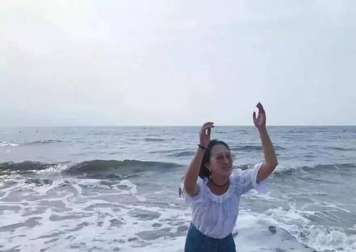 梦见去海边旅行