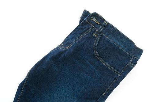 梦见裤子被咬破了 梦见裤子被咬破了