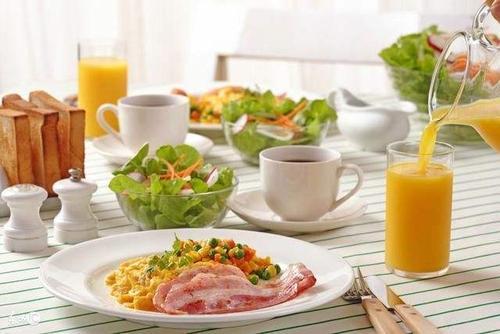 梦见吃早餐 梦见吃早餐