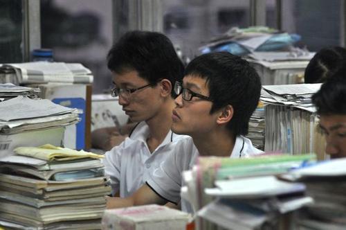 梦见复读高三 梦见复读高三