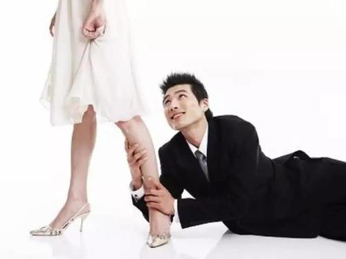 梦见前男友纠缠 梦见前男友纠缠