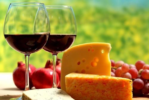 梦见喝了很多酒 梦见喝了很多酒