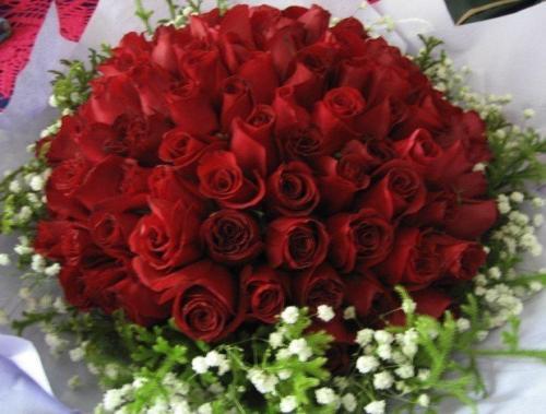 梦见情人节收到礼物 梦见情人节收到礼物