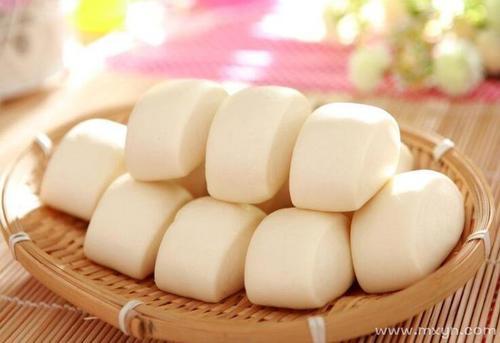 梦见买馒头没买到