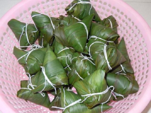 梦见包粽子露馅 梦见包粽子露馅