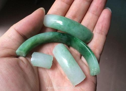 梦见盘子摔碎 梦见盘子摔碎