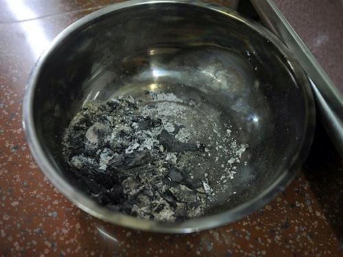 梦见烧炭 梦见烧炭