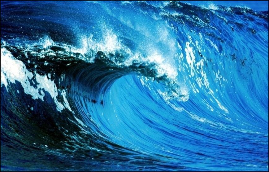 梦见波浪