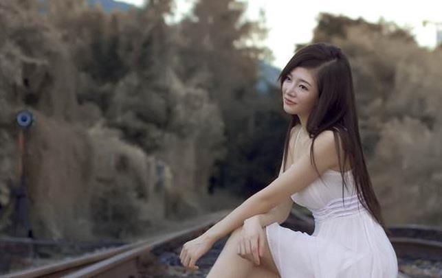 梦见和别人的老婆在一起