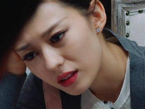 梦见老婆化浓妆