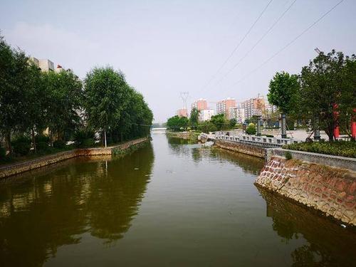 梦见渠水