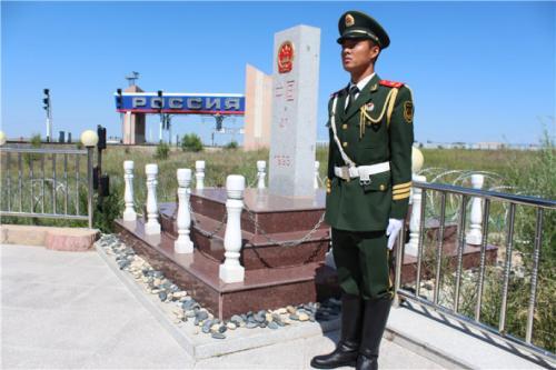 梦见站岗