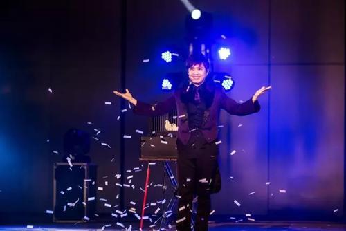 梦见魔术表演