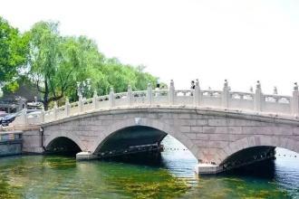 梦见在桥上