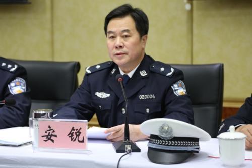 梦见局长