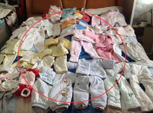 梦见穿别人旧衣服