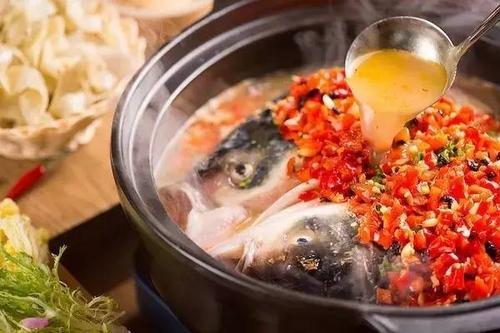 梦见吃鱼头