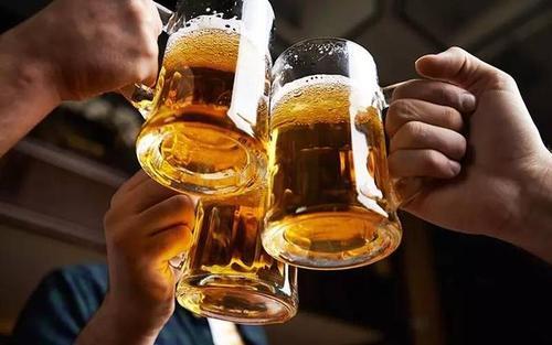 梦见喝啤酒