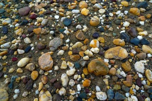 梦见河水沙石 梦见河水沙石