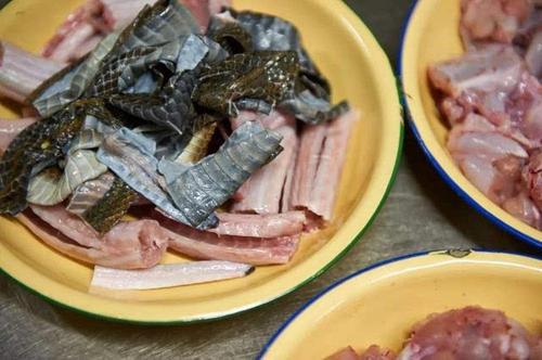 梦见蛇肉但没吃
