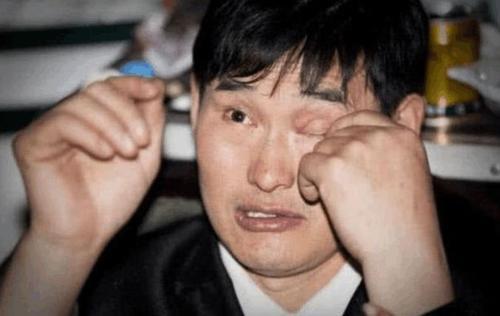 梦见自己的亲哥