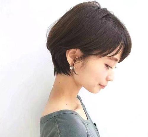梦见短发变长发