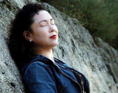 梦见自己无声的流眼泪