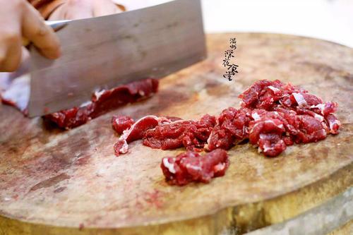梦见切肉