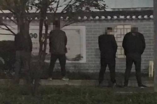 梦见别人撒尿