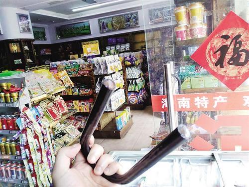 梦见自己开的店被盗了
