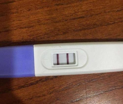 梦见验孕棒显示两条杠