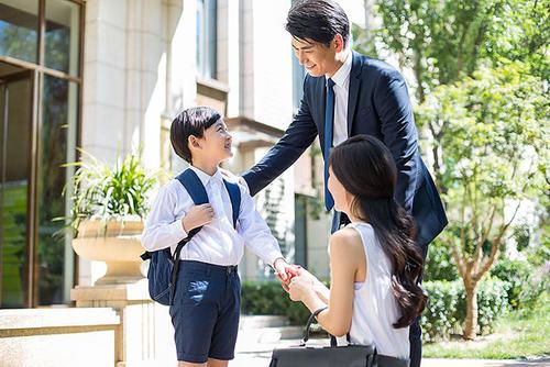 梦见别人送自己孩子给自己