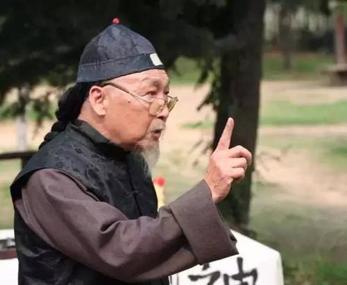 梦见有人给我算命