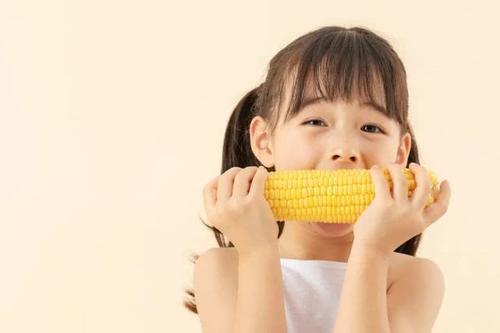 梦见给孩子吃玉米