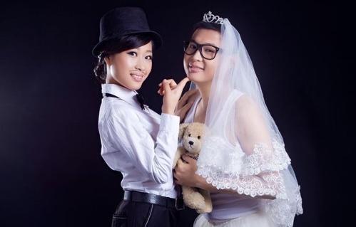 梦见男人穿婚纱